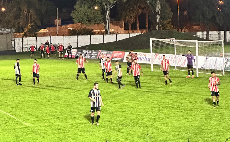 Imagen de 1era divisi&oacute;n: Uni&oacute;n le gano 2 a 1 a Riberas por la fecha 13 del torneo.