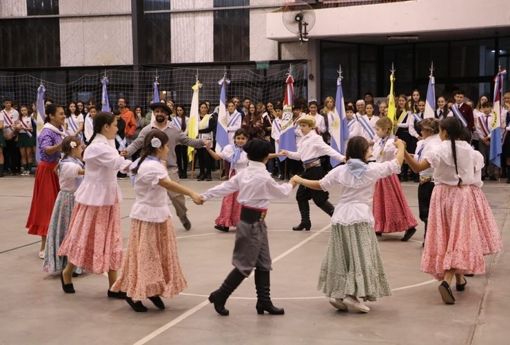 Imagen de Acto conmemorativo por los 213 años de la Revolución de Mayo