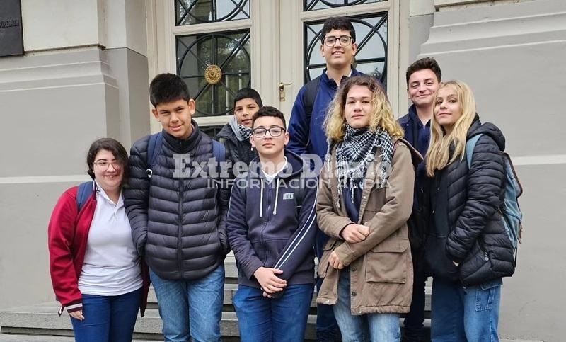 Imagen de Alumnos de la Escuela T&eacute;cnica N&deg;450 participaron de �Mateliga� en Rosario