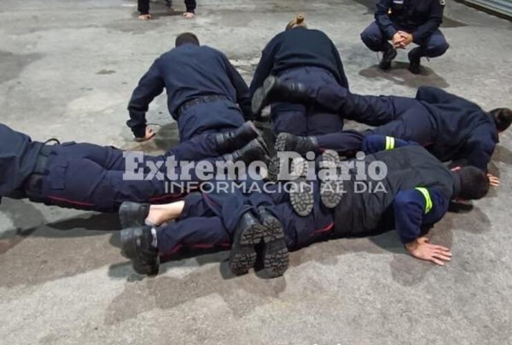 Imagen de Bomberos: Capacitación en ética, mando y conducción