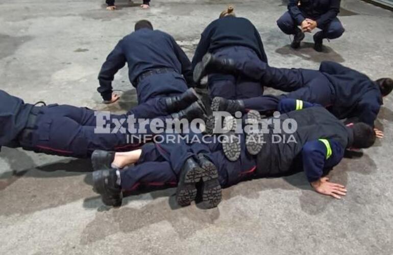 Imagen de Bomberos: Capacitación en ética, mando y conducción