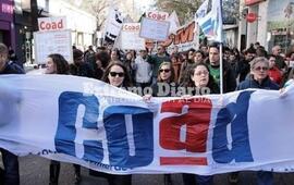 Imagen de Docentes de la UNR realizar&aacute;n asamblea para votar un nuevo plan de lucha por salarios