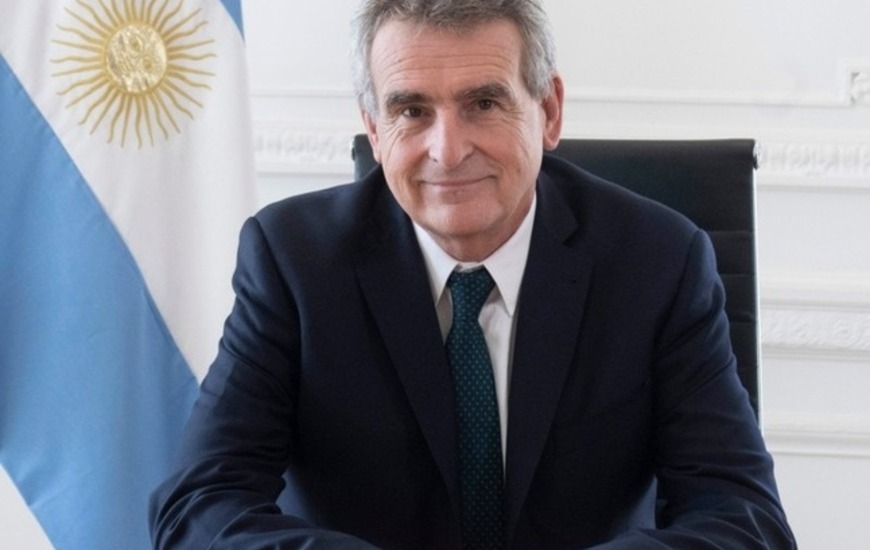 Imagen de Se lanz&oacute; Rossi: �Quiero ser presidente para garantizar una vida sin incertidumbre�