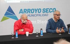 Imagen de Ensanche de la Ruta 21: Se present&oacute; el anteproyecto ante autoridades y vecinos en el Centro Cultural