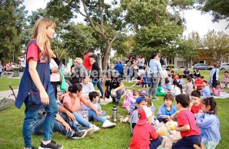 Imagen de Alvear: Festejos por el Día de los Jardines y las Maestras Jardineras