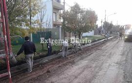 Imagen de Contin&uacute;an las obras de cord&oacute;n cuneta en el loteo Zanchetta
