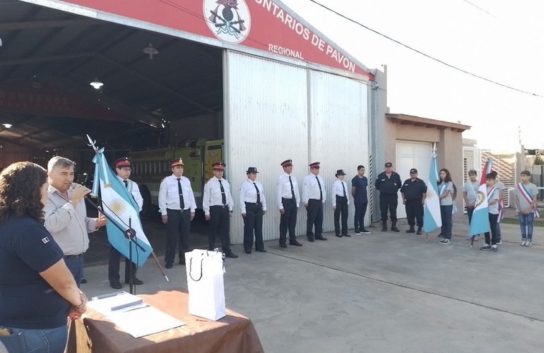 Imagen de Bomberos Voluntarios de Pavón celebró su día con un logro histórico: ¡La escritura en sus manos!