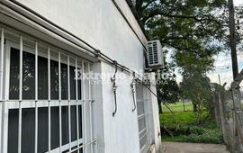 Ladrones atentaron contra el hospital local.