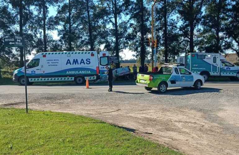 Imagen de Accidente de tránsito en Ruta 21: una persona rescatada por bomberos voluntarios