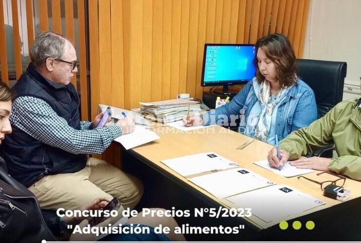 Imagen de Alvear: Apertura de sobres del concurso de precios para la adquisición de alimentos