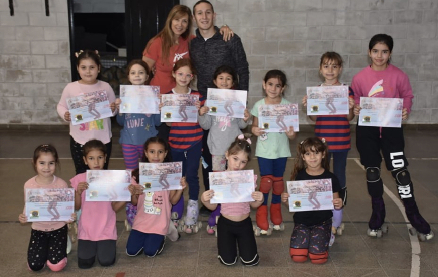Imagen de Patinadoras de Talleres, realizaron una Cl&iacute;nica de capacitaci&oacute;n en Coronel Bogado.