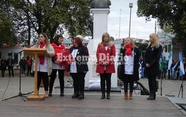 Imagen de Emotivo acto por los 100 a&ntilde;os de la Escuela N&deg;247