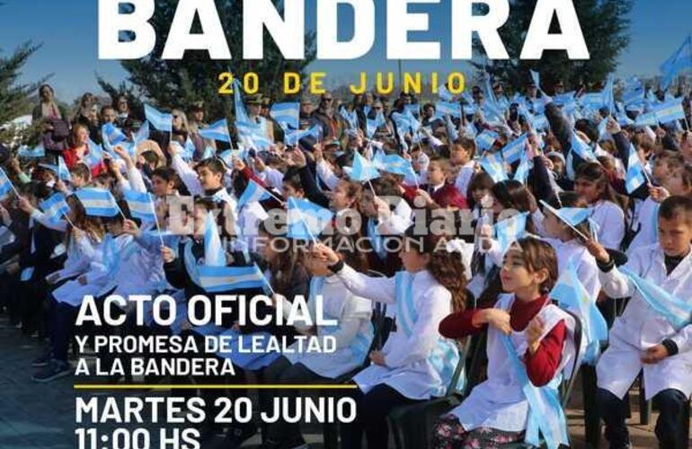 Imagen de Acto oficial y promesa de lealtad por el Día de la Bandera en la plaza Malvinas Argentinas