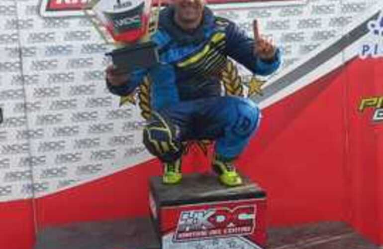 Imagen de El piloto Nicol&aacute;s Berna Crespin, gan&oacute; 2 carreras en Buenos Aires.