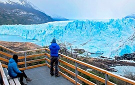 Imagen de M&aacute;s de 2,2 millones de turistas se movilizaron este fin de semana extra largo