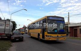 Imagen de Se levanta el paro de colectivos desde el primer minuto de este viernes