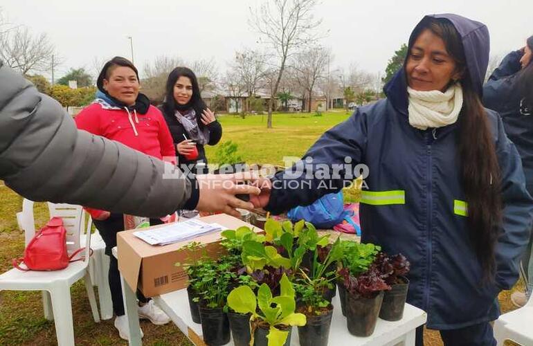 Imagen de Se realizó una nueva jornada de ecocanje en el barrio Asunción