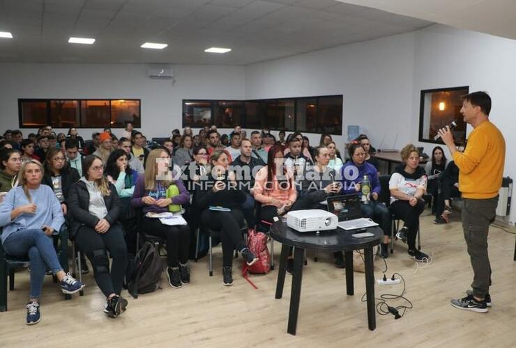 Imagen de Se realizó la clase abierta sobre cómo actuar en una crisis convulsiva