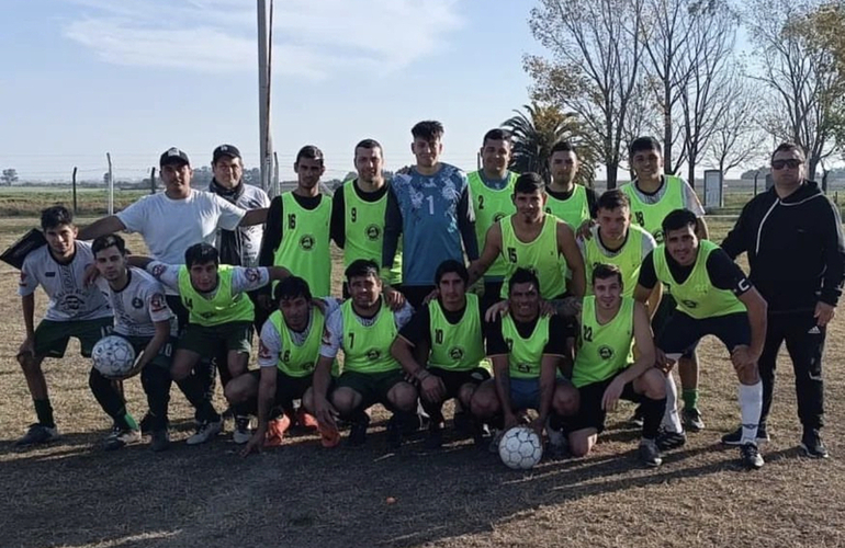 Imagen de Los Amigos de la Estación, realizarán prueba de jugadores en Reserva y Primera División.