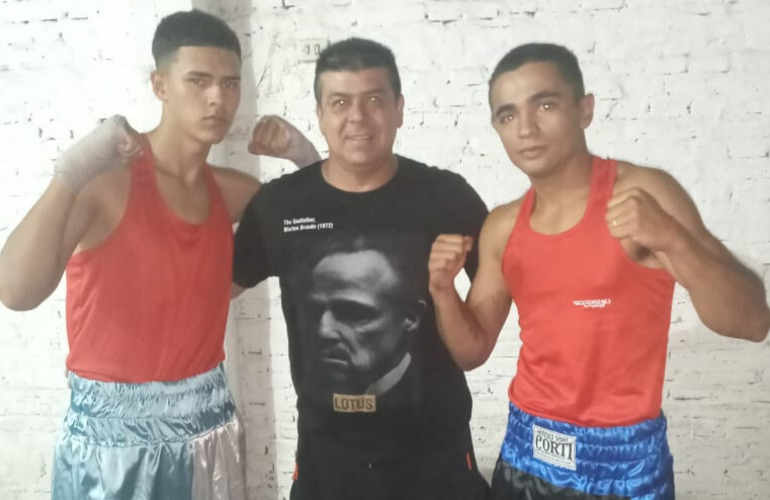 Imagen de Tomás Aquino y Cristián Nuñez representarán al Hangar de Zeballos Boxing en las finales de Zavalla