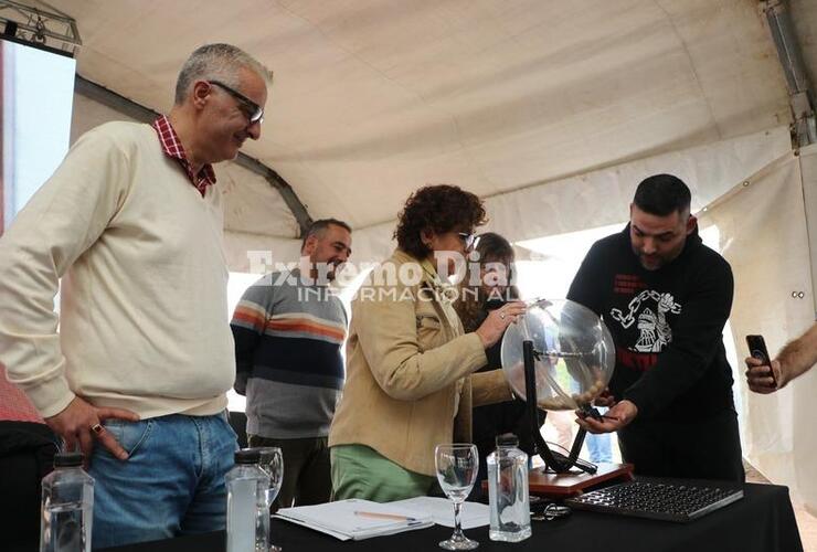 Imagen de Día histórico: Se realizó el sorteo de ubicación para los adjudicatarios del programa Mi Lote