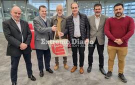Imagen de La Segunda don&oacute; un Alcotest y un Alcohol&iacute;metro a la Comuna de Alvear