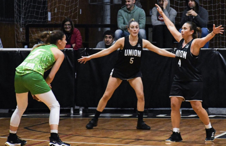 Imagen de Uni&oacute;n, en primera divisi&oacute;n femenina, juega hoy ante Temperley.
