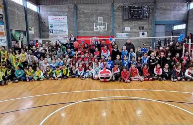 Imagen de Convocante encuentro de Mini V&oacute;ley en el Club Talleres