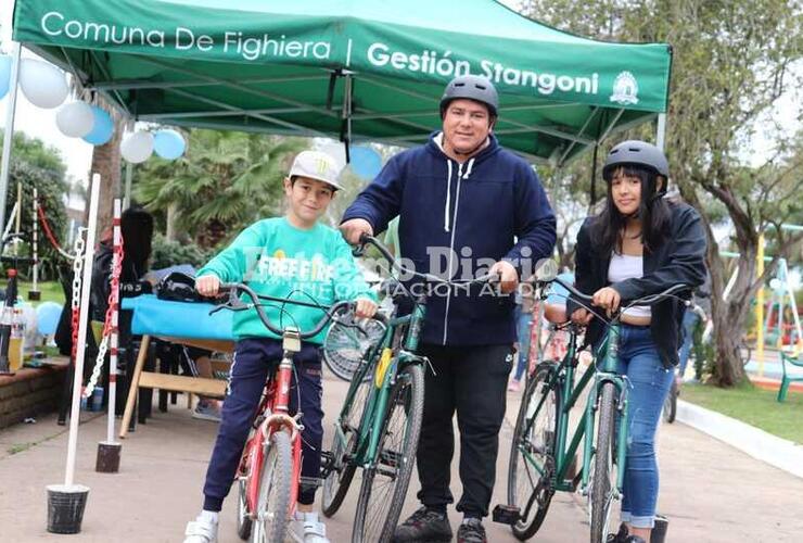 Imagen de Fighiera realizó una jornada recreativa y de movilidad sustentable en el Día de la Independencia