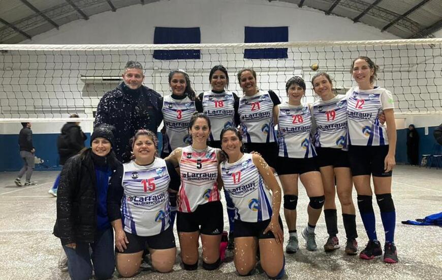 Imagen de El Maxi V&oacute;ley Femenino de Libertad de General Lagos, obtuvo el 3&ordm; puesto en el torneo.