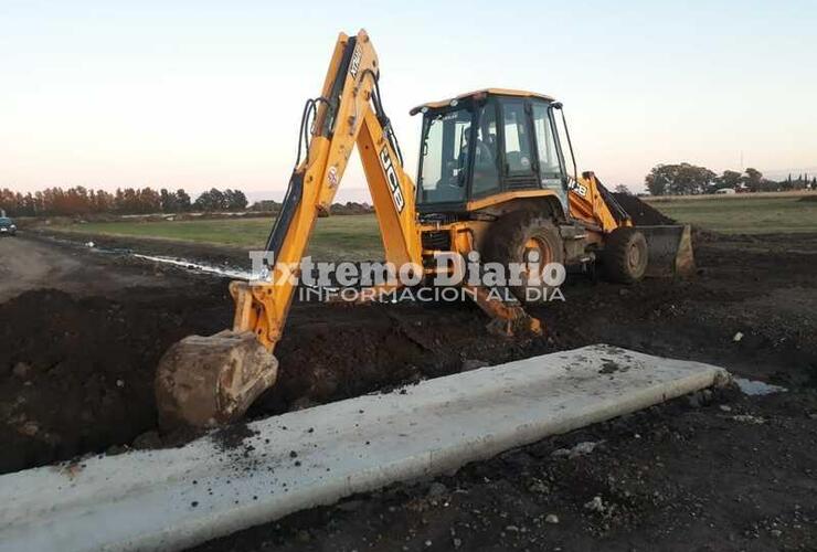 Imagen de Siguen las obras de cordón cuneta en el Loteo Zanchetta