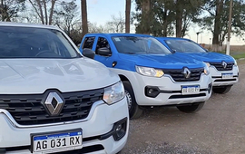 Imagen de General Lagos: Se incorporaron 3 camionetas para el parque automotor y para diferentes &aacute;reas de la Comuna.