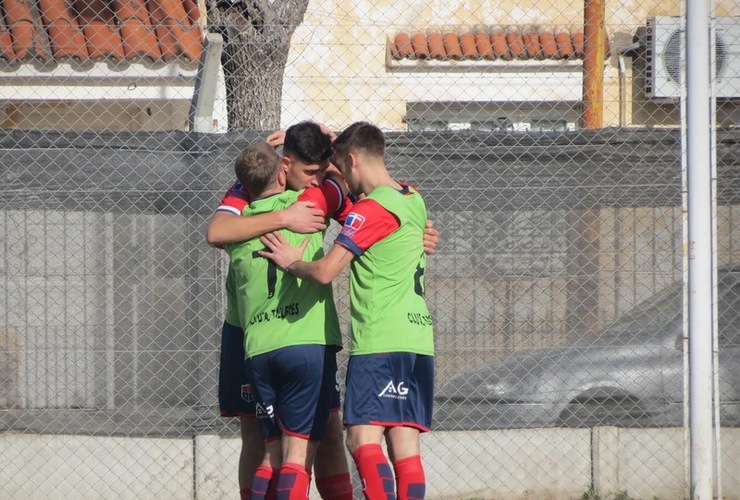 Imagen de Talleres venció 4 a 1 a Independiente por la fecha 3 del Clausura