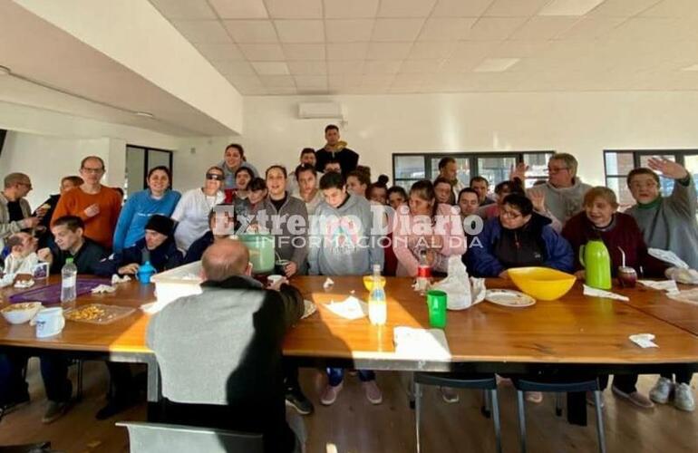 Imagen de Jornada integradora e inclusiva con hogares de la regi&oacute;n en el Complejo Los Tiburones