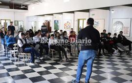 Imagen de Fighiera: Se realiz&oacute; la charla informativa sobre los cursillos de ingreso a la UTN