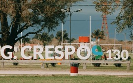 Imagen de En una comuna santafesina los candidatos tendr&aacute;n que donar un &aacute;rbol por cada cartel de campa&ntilde;a que pongan en la calle