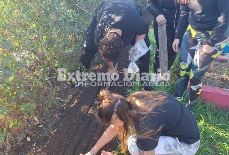 Imagen de Huerta y Vivero: Avanzan los cursos del Santa Fe Mapas, Aprender Haciendo