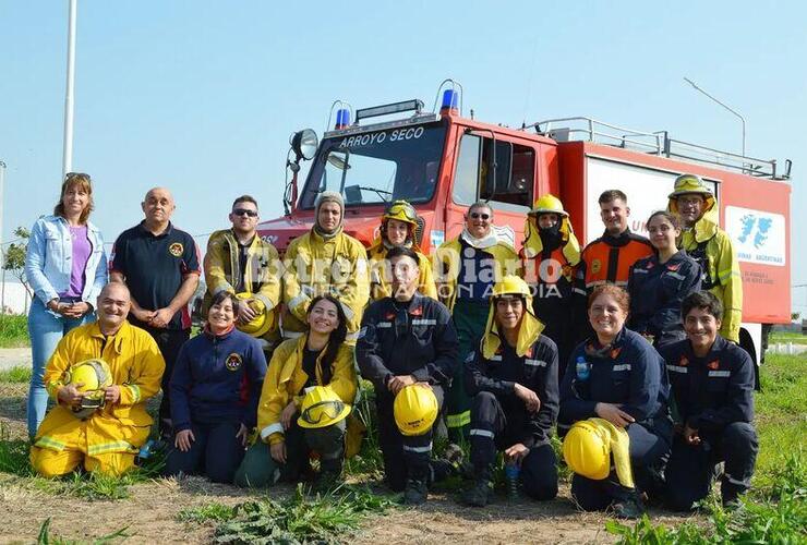 Imagen de Capacitaci&oacute;n de Bomberos Voluntarios en Alvear