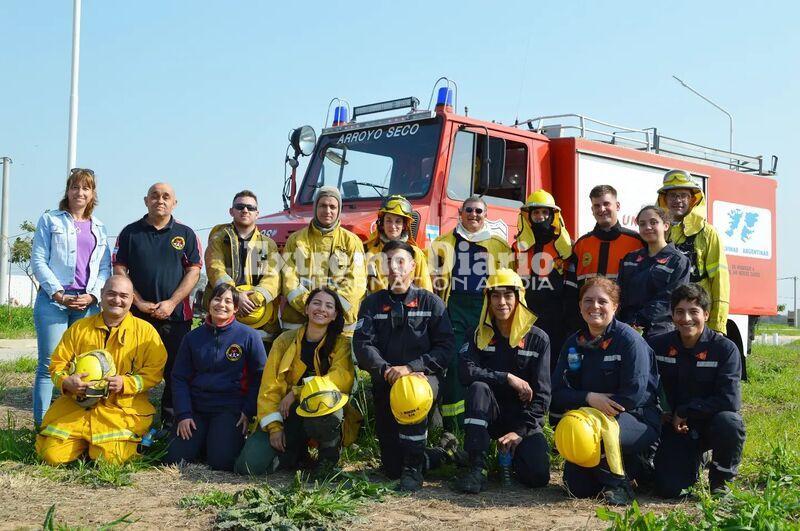 Imagen de Capacitaci&oacute;n de Bomberos Voluntarios en Alvear
