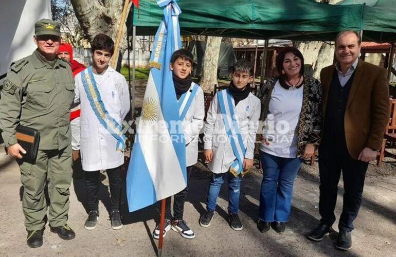 Imagen de La Comuna de Alvear participó en el 85° aniversario de Gendarmería Nacional en Rosario