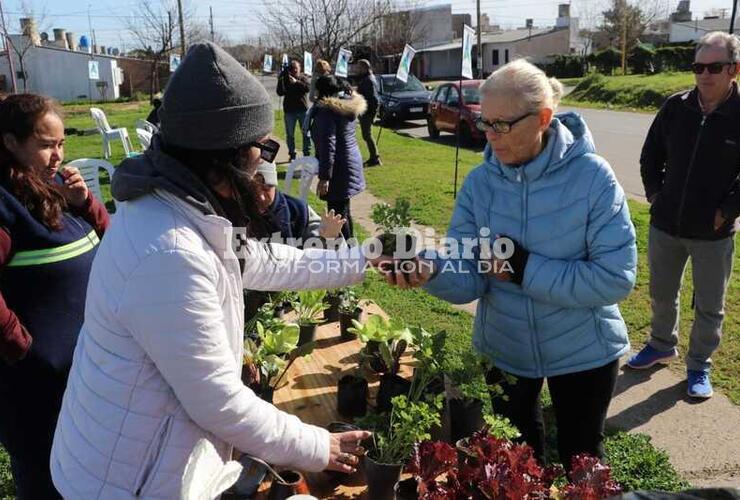 Imagen de EcoCanje + Multiatención en el barrio Santa Rita