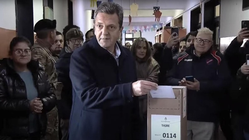 Imagen de Sergio Massa vot&oacute; en Tigre: �Es importante que la gente vote y participe�