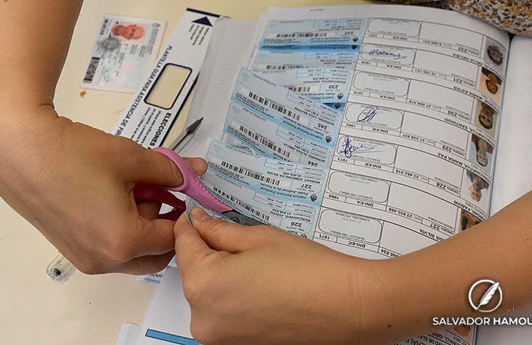 Imagen de Este martes comienza el escrutinio definitivo de las elecciones primarias