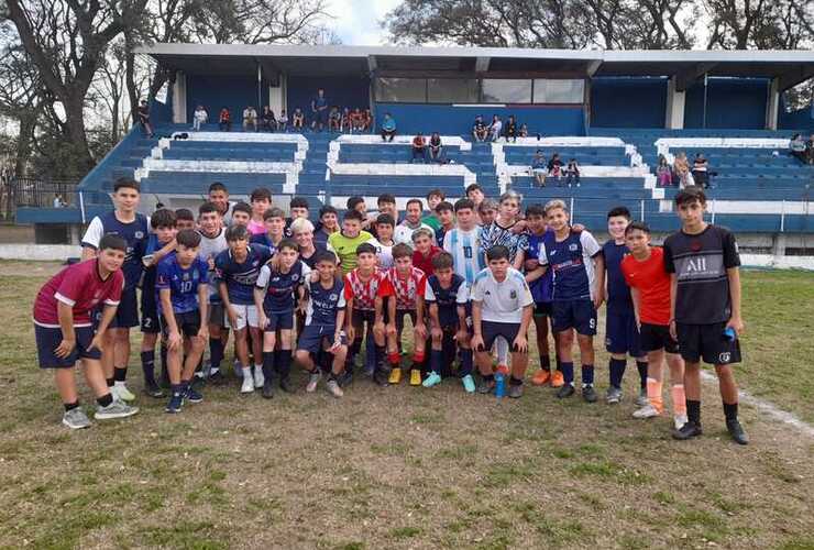 Imagen de Ferrocarril Oeste probó jugadores en A.S.A.C.