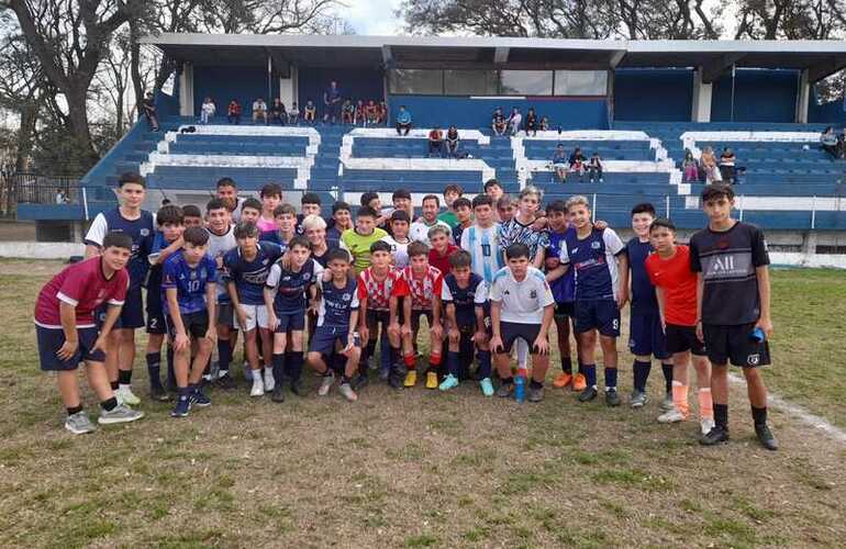 Imagen de Ferrocarril Oeste probó jugadores en A.S.A.C.