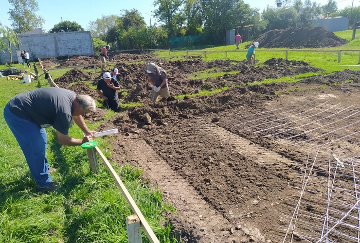 Foto Archivo: El d&iacute;a que arrancaron. El plazo de construcci&oacute;n era de 365 d&iacute;as y comenzaron en marzo del 2022