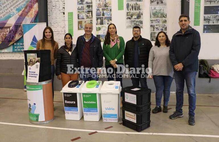 Imagen de Taller de economía circular y recorrida por el Complejo Los Tiburones junto a la ministra de Ambiente, Erika Gonnet