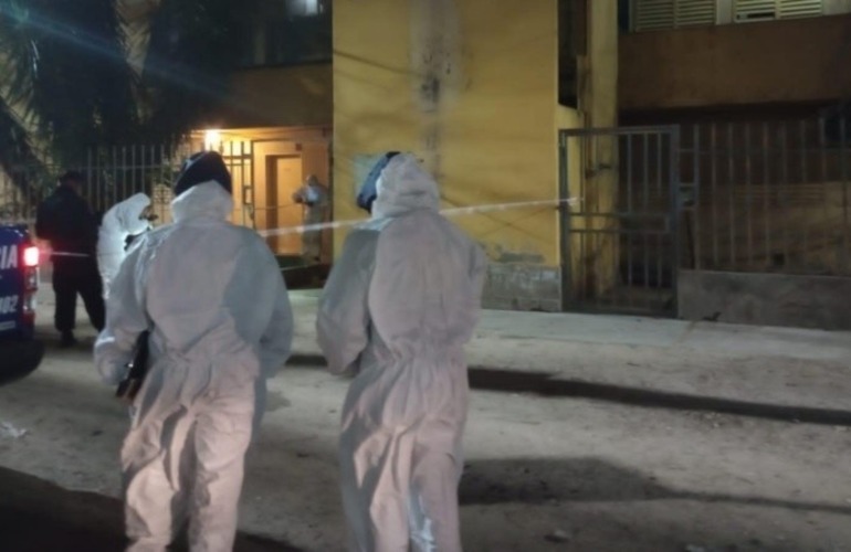 La zona en la que se produjo el ataque durante la madrugada del martes. Por la tarde, la adolescente muri&oacute; en el Heca.