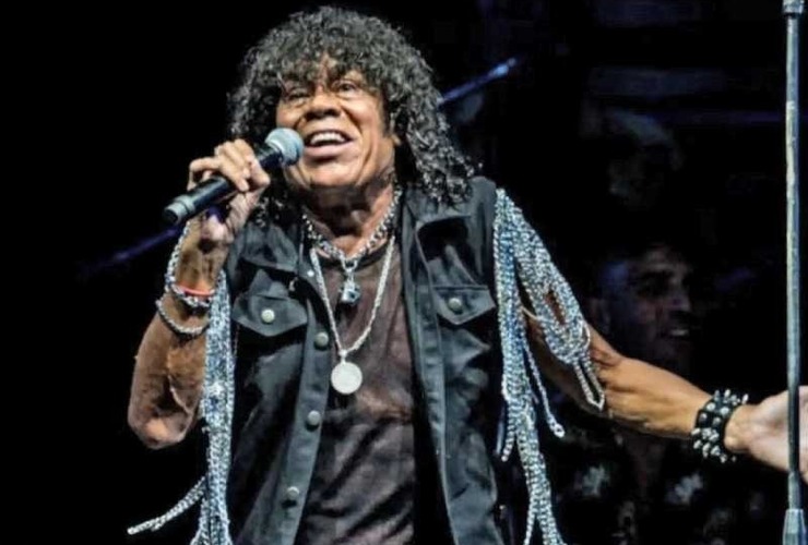 Imagen de La Mona Jiménez sufrió un ACV y fue internado en terapia intensiva Imagen de La Mona Jiménez sufrió un ACV y fue internado en terapia intensiva