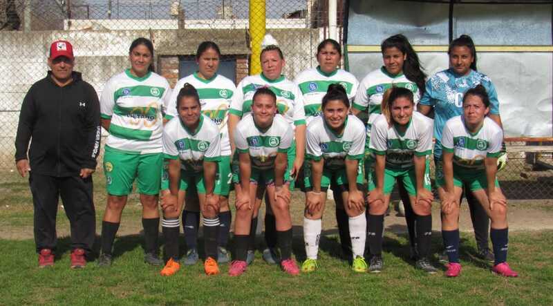 Imagen de Amigos de la Estaci&oacute;n debut&oacute; ganando en el Torneo de F&uacute;tbol Femenino.